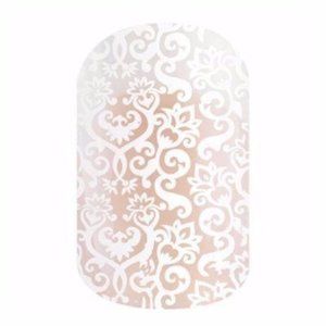 White romance jamberry wrap
